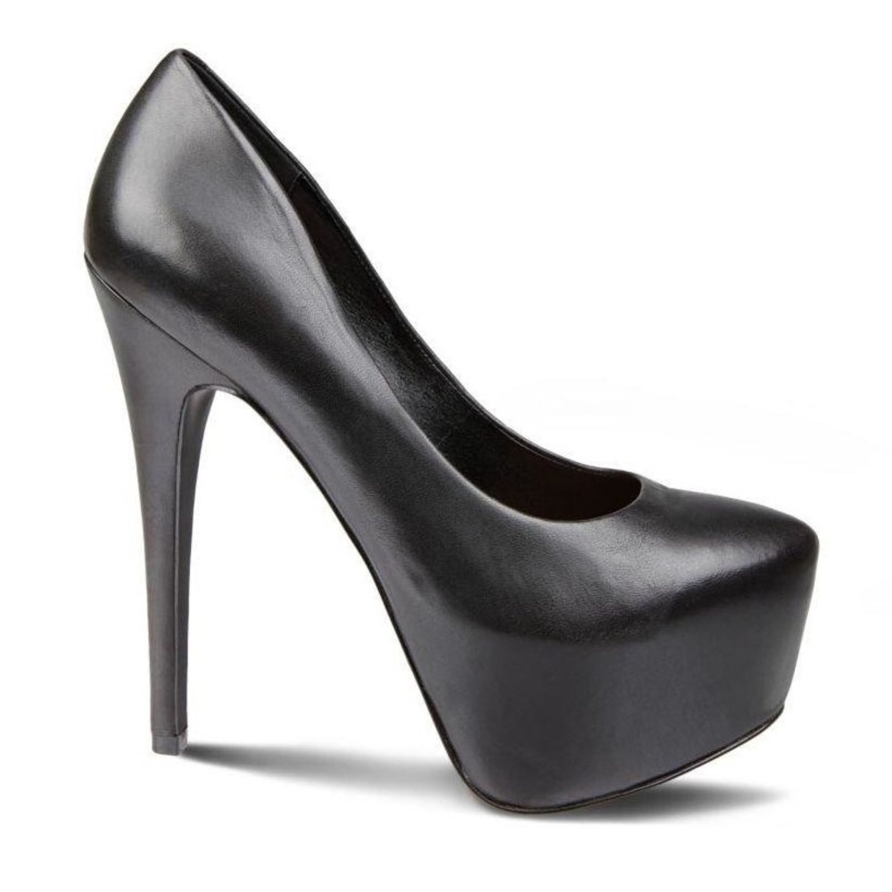 Meet your Posher, Carla